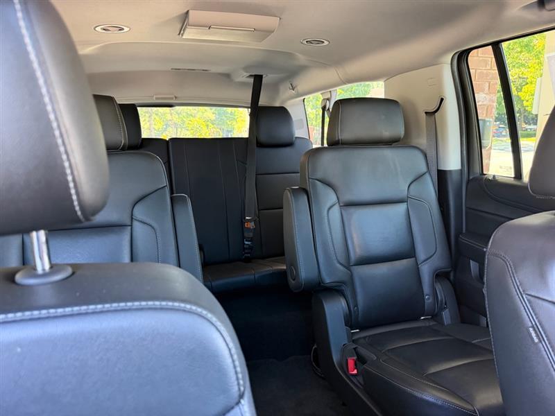 Chevrolet Suburban  2018