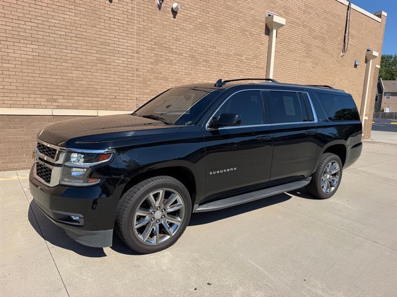 Chevrolet Suburban  2018
