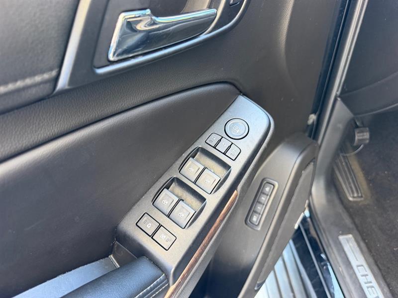 Chevrolet Suburban  2018