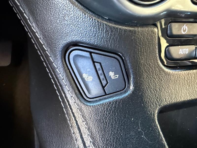 Chevrolet Suburban  2018