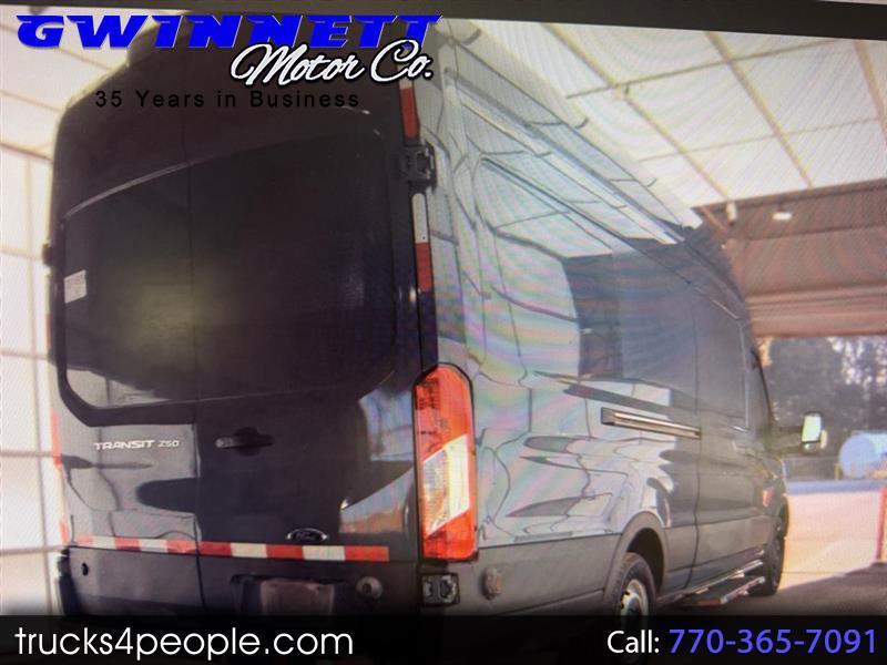 Ford Transit  2022