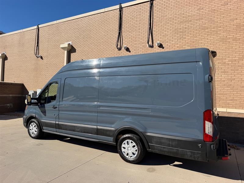 Ford Transit  2022
