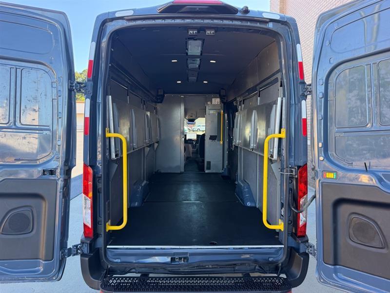 Ford Transit  2022