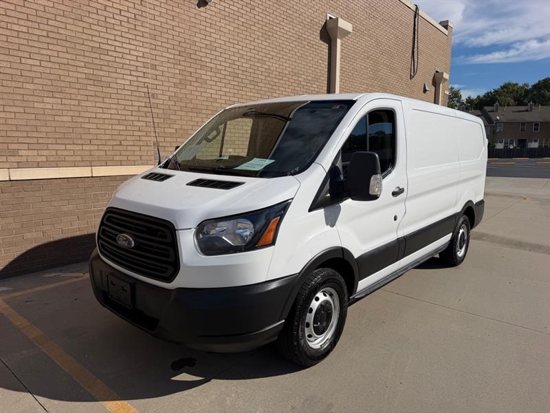 Ford Transit  2019