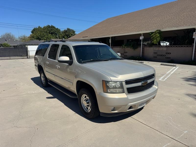 Chevrolet Suburban LT 2500 2WD 2007