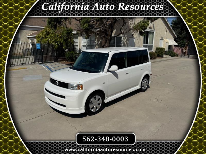 Scion xB Wagon 2005