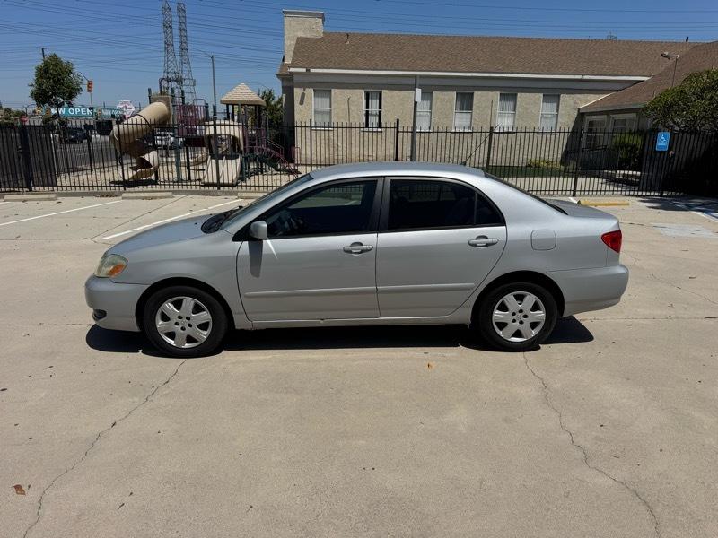 Toyota Corolla LE 4D Sedan 2006