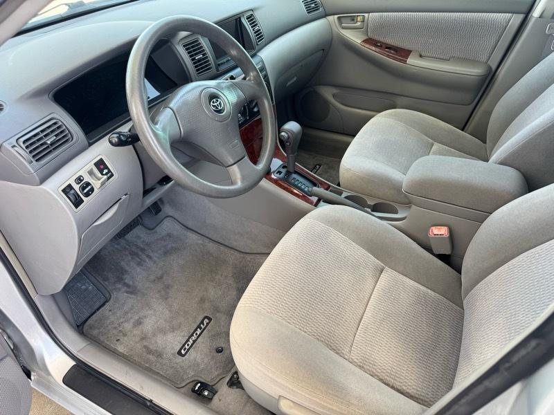 Toyota Corolla LE 4D Sedan 2006
