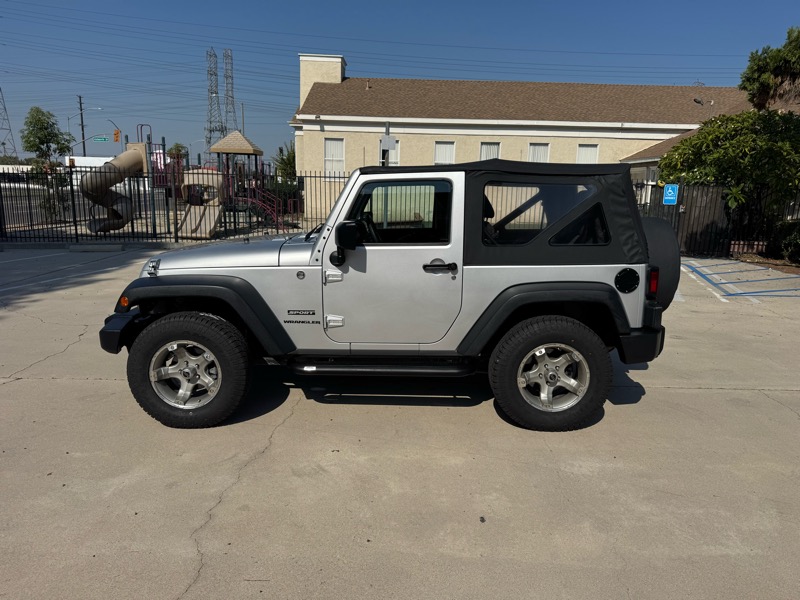 Jeep Wrangler Sport 4WD 2011 Jeep Wrangler Sport 4WD 2011