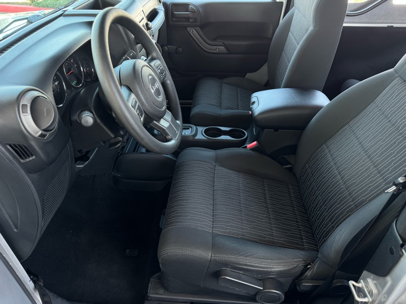 Jeep Wrangler Sport 4WD 2011 Jeep Wrangler Sport 4WD 2011