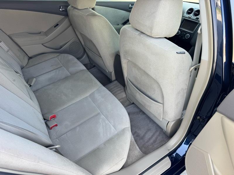 Nissan Altima 4dr Sdn 2.5 S Auto 2007