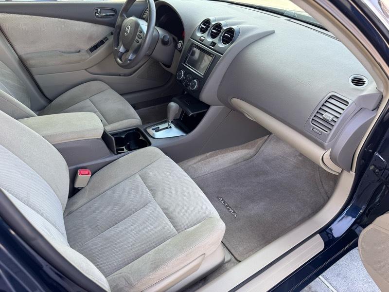 Nissan Altima 4dr Sdn 2.5 S Auto 2007