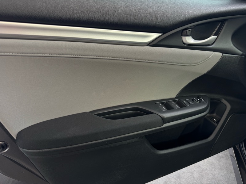 Honda Civic EX Sedan CVT 2017