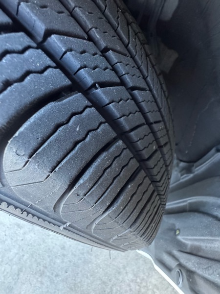 Toyota Prius Two 2016