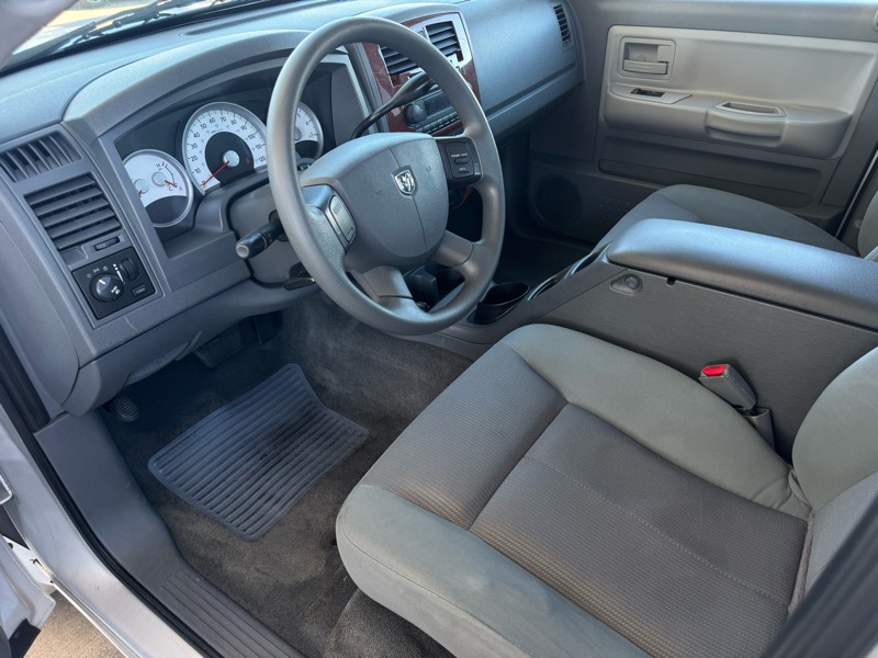 Dodge Dakota SLT Quad Cab 4WD 2005