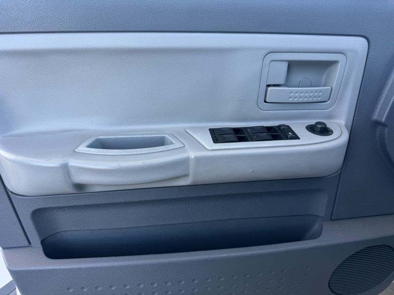 Dodge Dakota SLT Quad Cab 4WD 2005