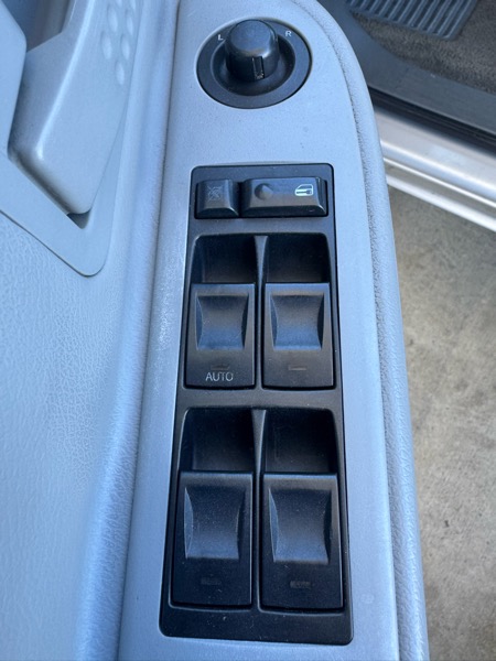 Dodge Dakota SLT Quad Cab 4WD 2005