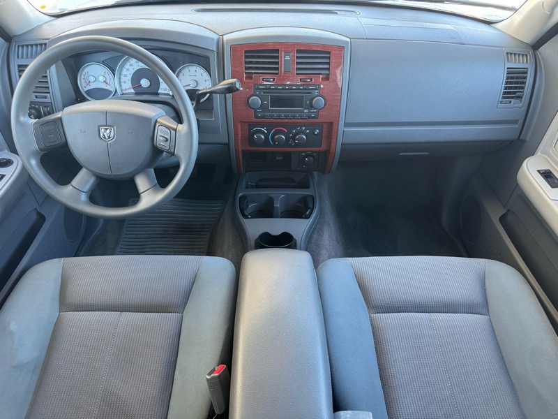 Dodge Dakota SLT Quad Cab 4WD 2005