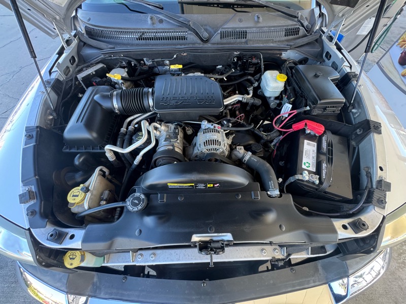 Dodge Dakota SLT Quad Cab 4WD 2005