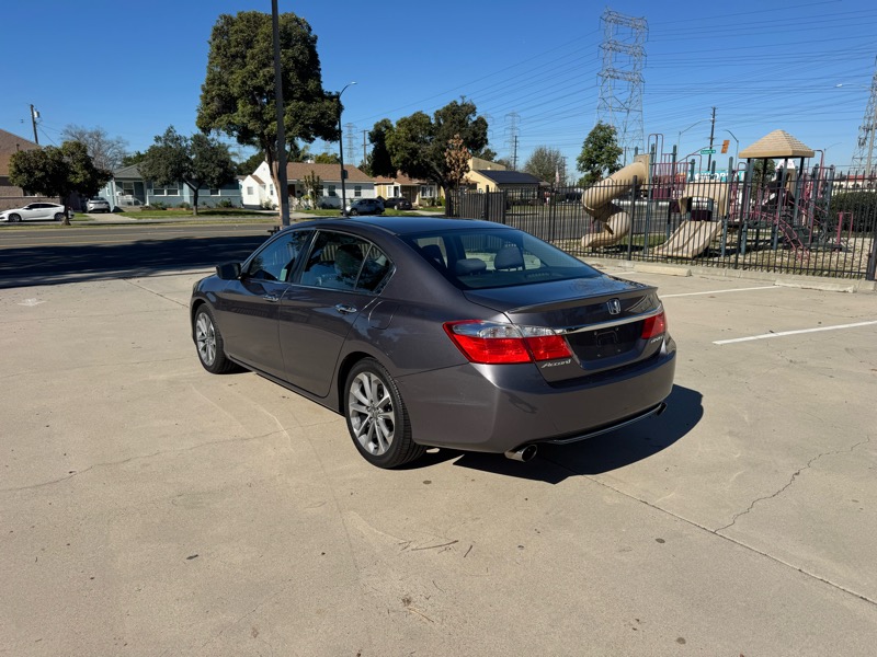 Honda Accord Sport Sedan AT 2015