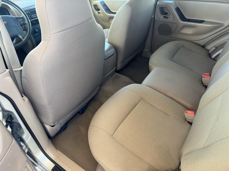 Jeep Grand Cherokee Laredo 4WD 2003