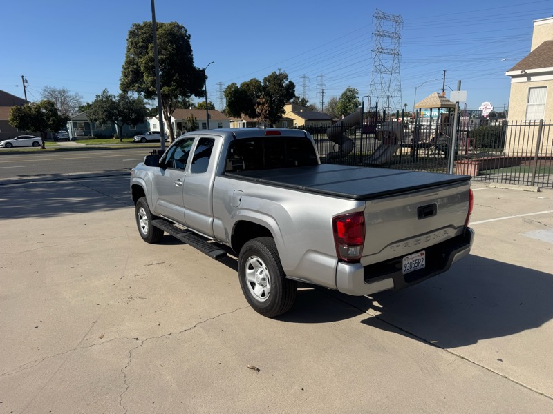 Toyota Tacoma SR5 Access Cab I4 6AT 2WD 2019