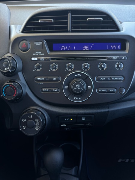 Honda Fit Sport 4D Hatchback 2013