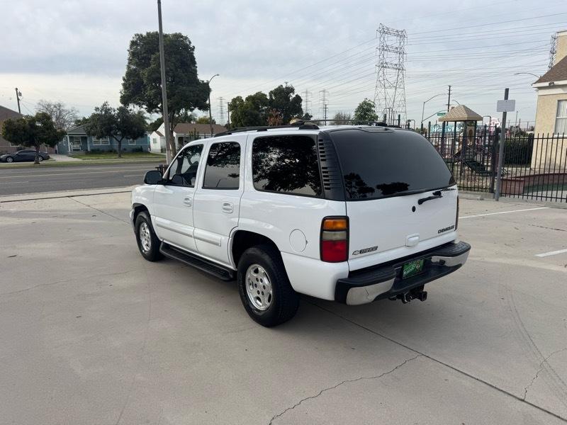 Chevrolet Tahoe 2WD 2004