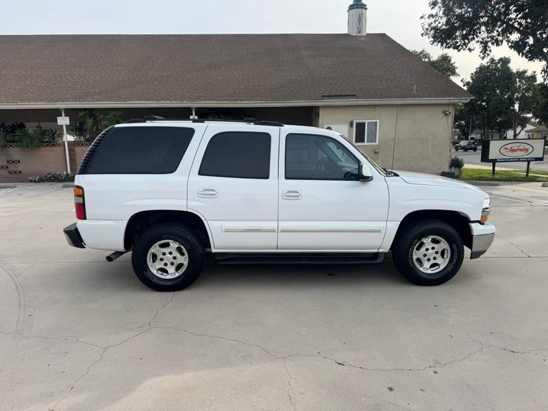 Chevrolet Tahoe 2WD 2004