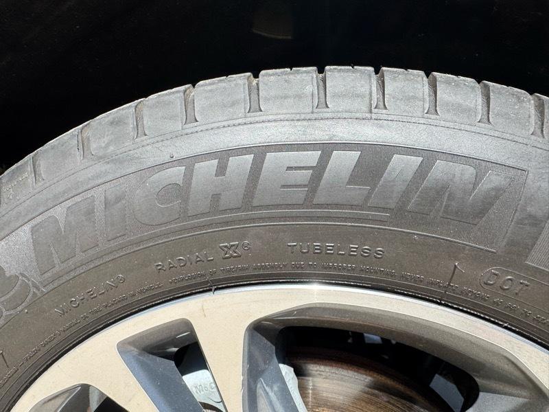 Ford Mustang V6 Convertible 2013