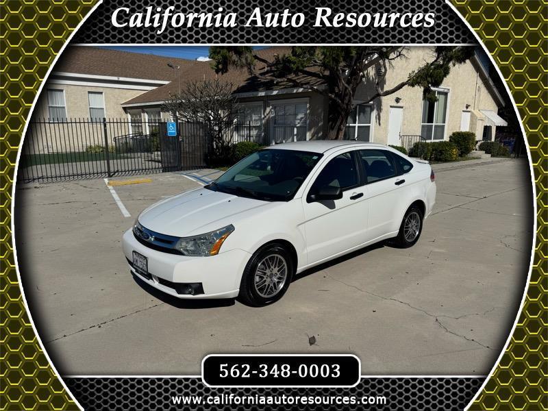 Ford Focus SE Sedan 2010