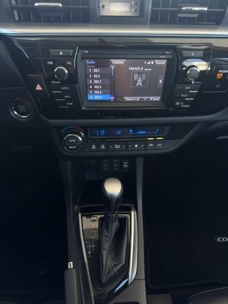 Toyota Corolla S Premium CVT 2015