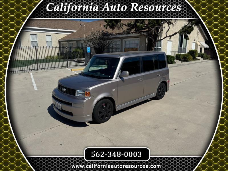 2005 Scion xB Wagon