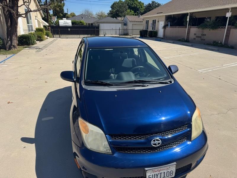 Scion xA Hatchback 2006