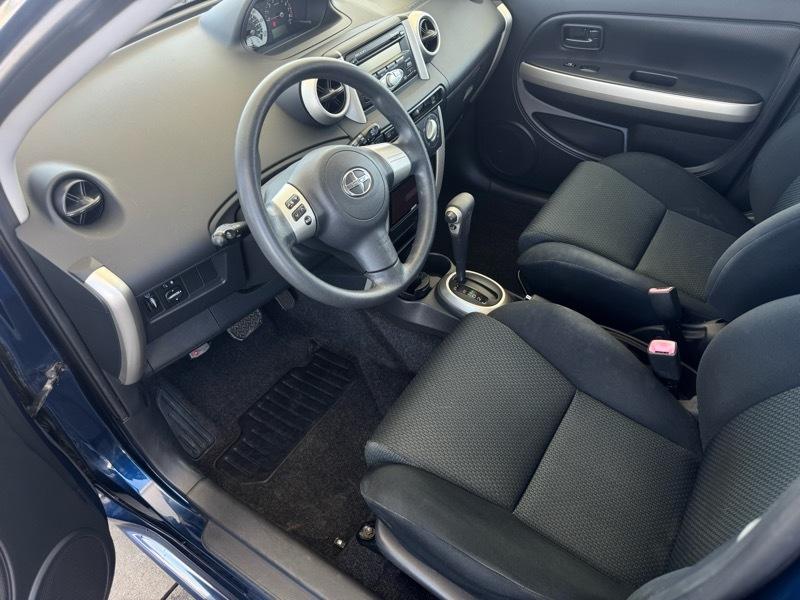Scion xA Hatchback 2006