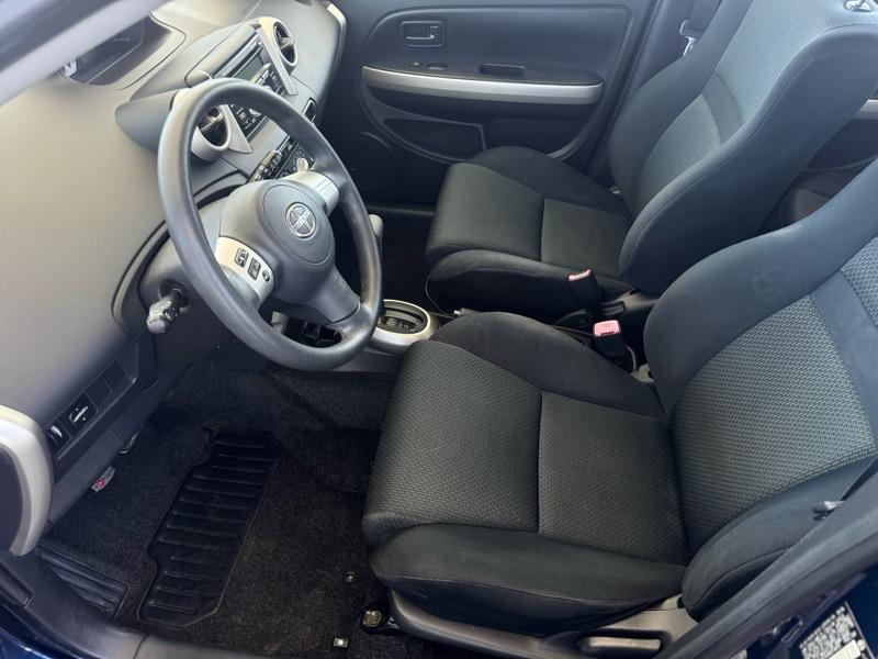 Scion xA Hatchback 2006