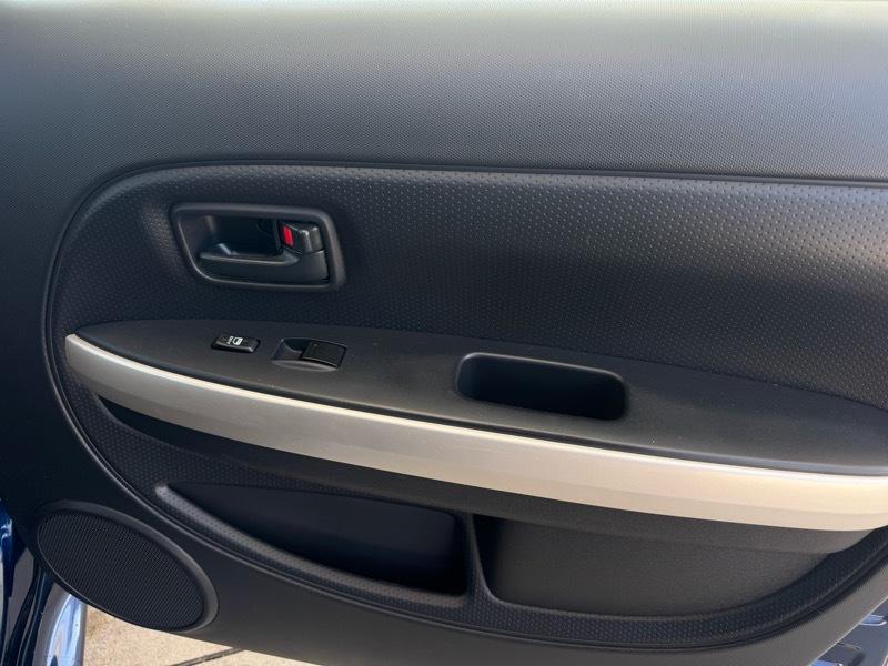 Scion xA Hatchback 2006