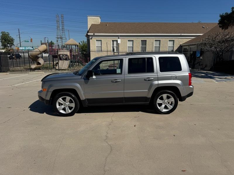 Jeep Patriot Latitude 2WD 2015