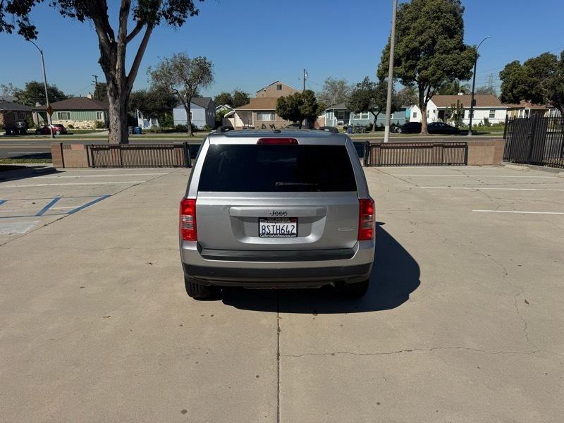 Jeep Patriot Latitude 2WD 2015