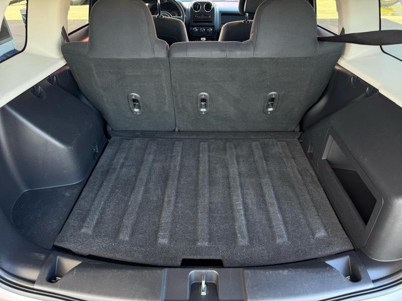 Jeep Patriot Latitude 2WD 2015