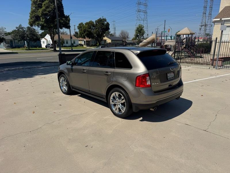 Ford Edge SEL FWD 2013