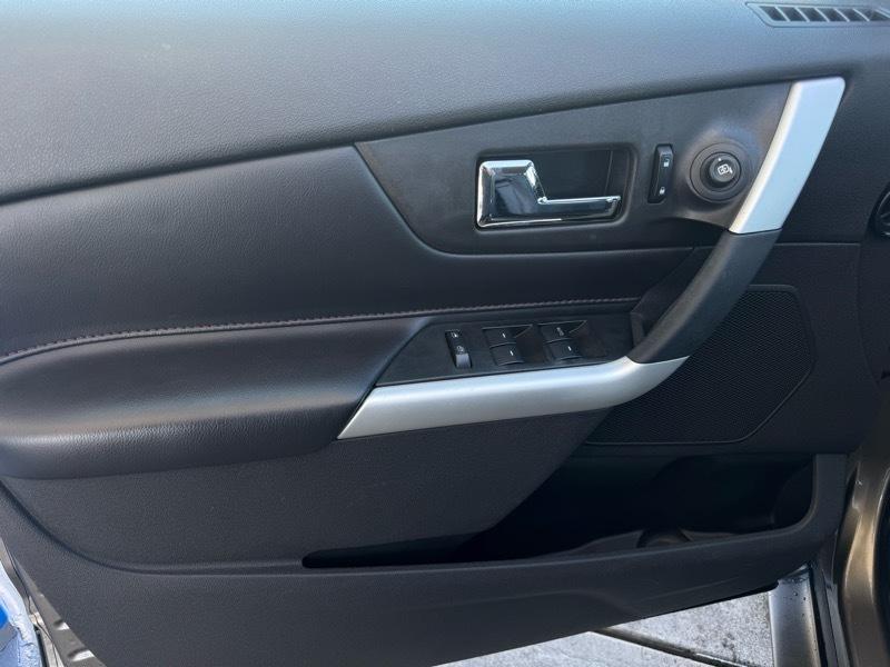 Ford Edge SEL FWD 2013