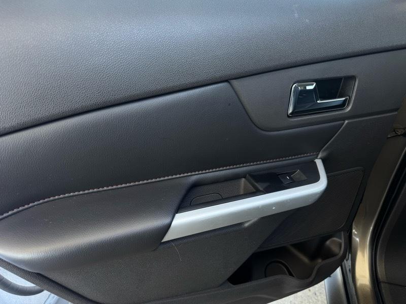 Ford Edge SEL FWD 2013