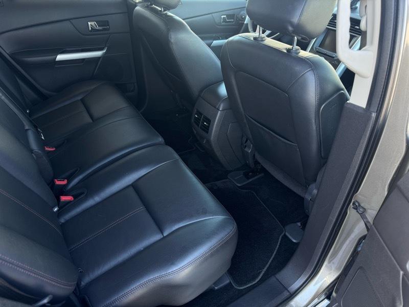 Ford Edge SEL FWD 2013