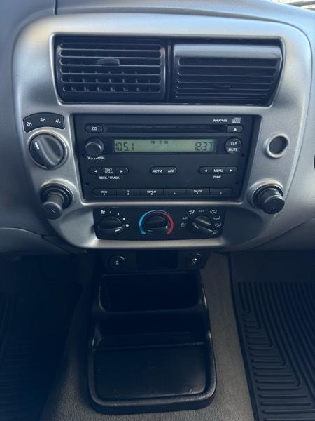 Ford Ranger 4WD 4dr SuperCab 126" XLT 2011