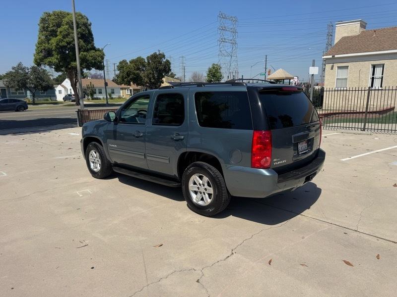 GMC Yukon SLT1 2WD 2010