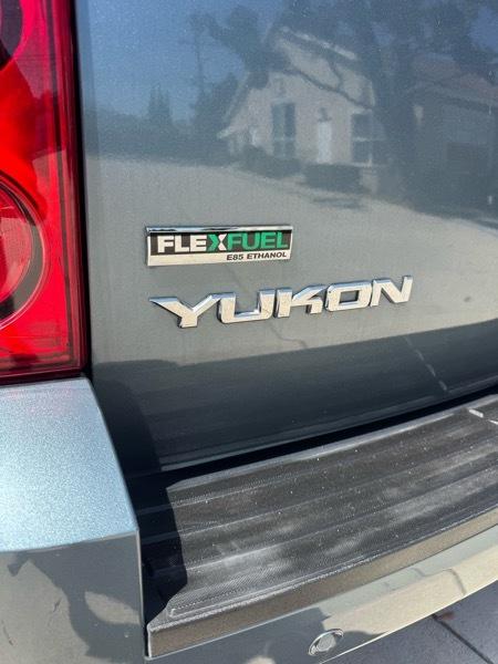 GMC Yukon SLT1 2WD 2010