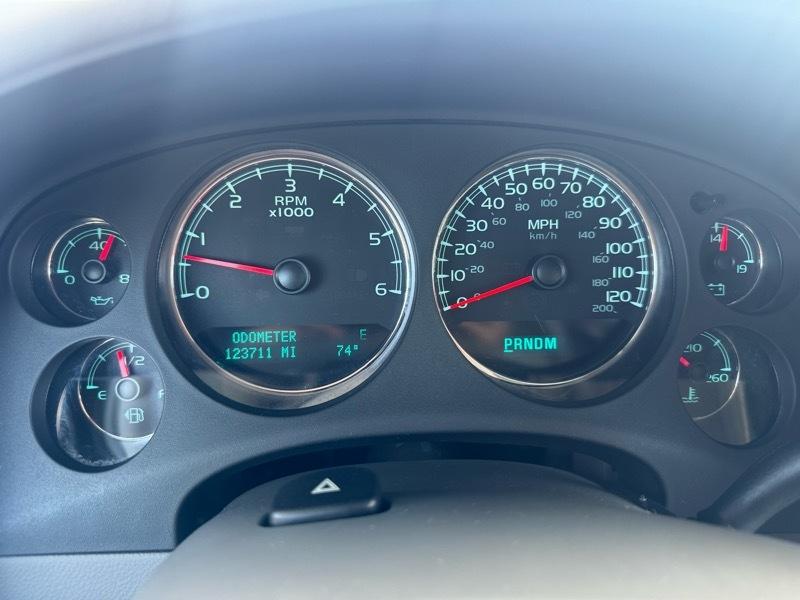 GMC Yukon SLT1 2WD 2010