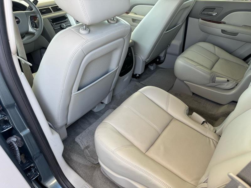 GMC Yukon SLT1 2WD 2010