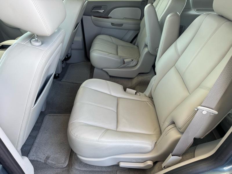 GMC Yukon SLT1 2WD 2010